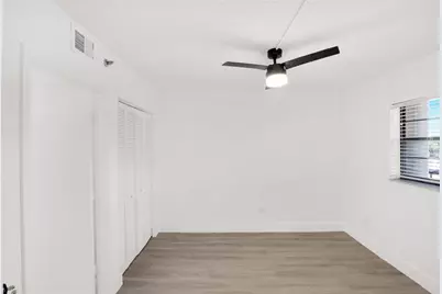 23344  Carolwood Ln, Unit #302, Boca Raton, FL 33428 - Photo 5