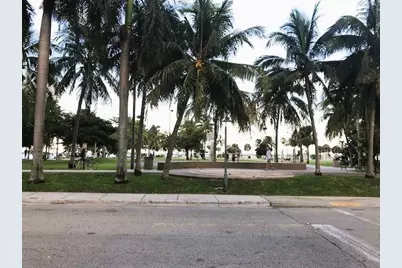 2000 N Bayshore Dr, Unit #308, Miami, FL 33137 - Photo 25