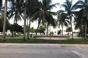 2000 N Bayshore Dr, Miami, FL 33137 - Photo 25