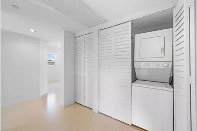 550 SW 137th Ave, Unit #401L, Pembroke Pines, FL 33027 - Photo 19