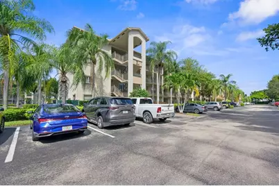 550 SW 137th Ave, Unit #401L, Pembroke Pines, FL 33027 - Photo 23