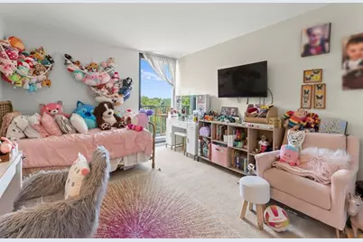 1301  River Reach Dr, Unit #515, Fort Lauderdale, FL 33315 - Photo 17