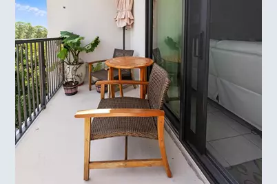 1301  River Reach Dr, Unit #515, Fort Lauderdale, FL 33315 - Photo 11