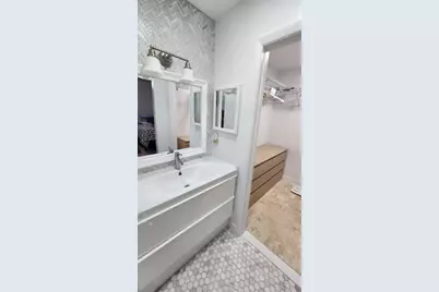 2111 NW 12th St, Delray Beach, FL 33445 - Photo 13