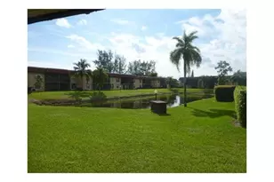 21895 Lake Forest Cir, Boca Raton, FL 33433 - Photo 27