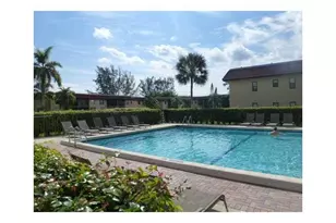 21895 Lake Forest Cir, Boca Raton, FL 33433 - Photo 25
