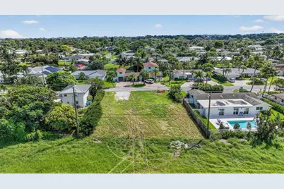 3135  Chapel Hill Blvd, Boynton Beach, FL 33435 - Photo 11