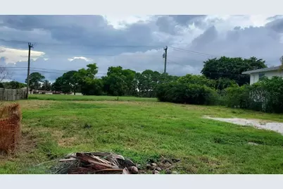 3135  Chapel Hill Blvd, Boynton Beach, FL 33435 - Photo 23