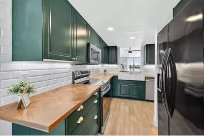 2707 NE 14th St Cswy, Unit #401, Pompano Beach, FL 33062 - Photo 5