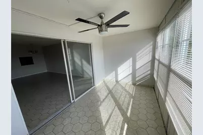 1005  Country Club Dr, Unit #205, Margate, FL 33063 - Photo 15