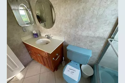 1025  Country Club Dr, Unit #301, Margate, FL 33063 - Photo 11