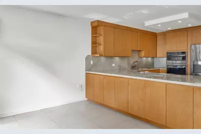 11930 N Bayshore Dr, Unit #404, North Miami, FL 33181 - Photo 17