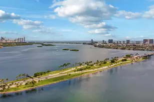 11930 N Bayshore Dr, North Miami, FL 33181 - Photo 9