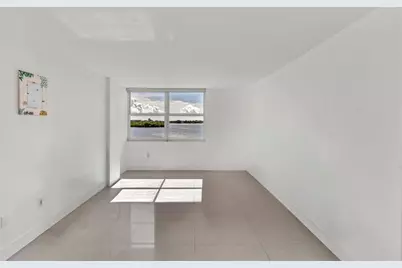 11930 N Bayshore Dr, Unit #404, North Miami, FL 33181 - Photo 27