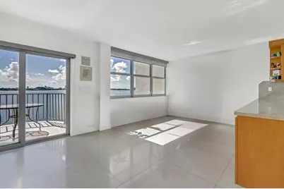 11930 N Bayshore Dr, Unit #404, North Miami, FL 33181 - Photo 13