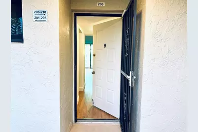 112  Lake Emerald, Unit #206, Oakland Park, FL 33309 - Photo 5