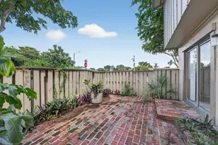 2218 NW 58th Ave, Lauderhill, FL 33313 - Photo 3