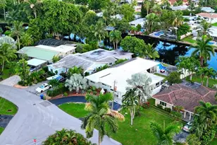 208 NE 30th St, Wilton Manors, FL 33334 - Photo 53