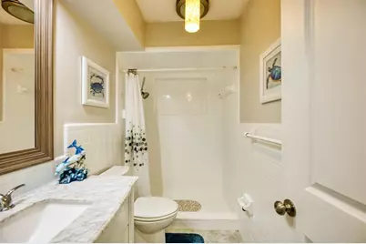 208 NE 30th St, Wilton Manors, FL 33334 - Photo 19