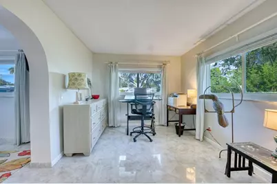 208 NE 30th St, Wilton Manors, FL 33334 - Photo 23