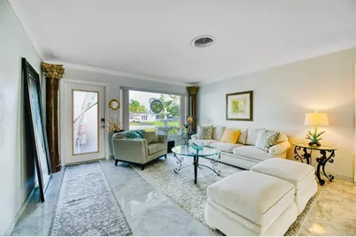 208 NE 30th St, Wilton Manors, FL 33334 - Photo 5