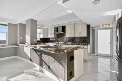 328 N Ocean Blvd, Unit #1008, Pompano Beach, FL 33062 - Photo 7