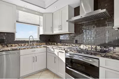 328 N Ocean Blvd, Unit #1008, Pompano Beach, FL 33062 - Photo 11