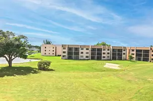 10402 Sunrise Lakes Blvd, Sunrise, FL 33322 - Photo 31