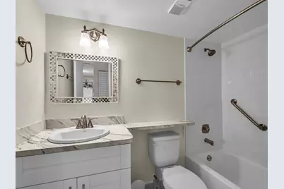 10402  Sunrise Lakes Blvd, Unit #312, Sunrise, FL 33322 - Photo 25