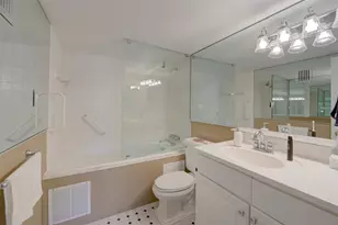 1950 N Andrews Ave, Wilton Manors, FL 33311 - Photo 15