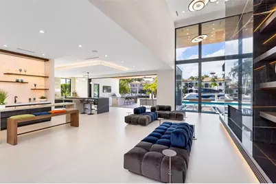 2733 NE 16th St, Fort Lauderdale, FL 33304 - Photo 9