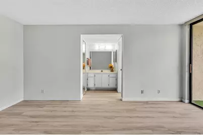 6351 N University Dr, Unit #324, Tamarac, FL 33321 - Photo 21