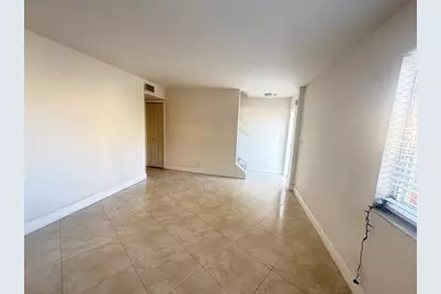 5646  Blueberry Ct, Unit #23, Lauderhill, FL 33313 - Photo 7