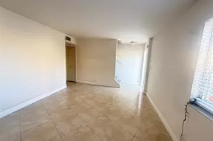 5646 Blueberry Ct, Lauderhill, FL 33313 - Photo 7