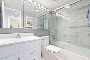 9423 S Hollybrook Lake Dr, Pembroke Pines, FL 33025 - Photo 21