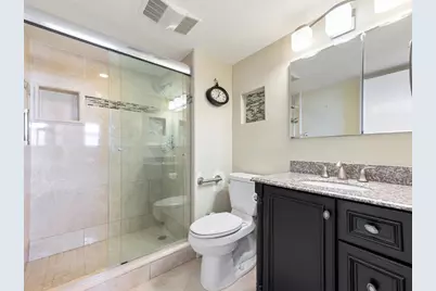 9423 S Hollybrook Lake Dr, Unit #309, Pembroke Pines, FL 33025 - Photo 17