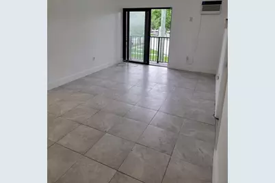 170 NW 59th St, Unit #3, Miami, FL 33127 - Photo 3