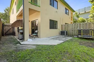 4024 NW 23rd Ct, Miami, FL 33142 - Photo 23