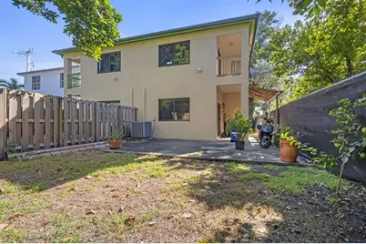 4024 NW 23rd Ct, Miami, FL 33142 - Photo 49