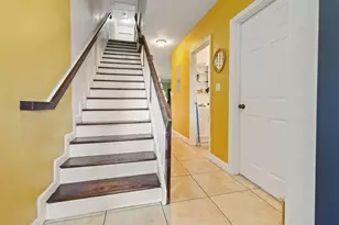 4024 NW 23rd Ct, Miami, FL 33142 - Photo 3