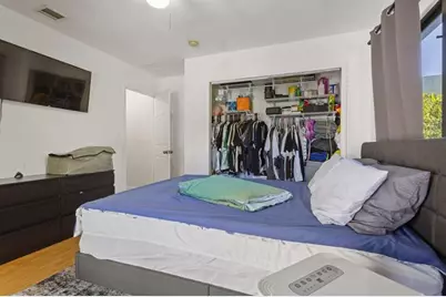 4024 NW 23rd Ct, Miami, FL 33142 - Photo 11