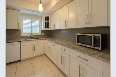 922 S Palmway, Lake Worth Beach, FL 33460 - Photo 9