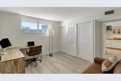 800 SE 4th St, Unit #302, Fort Lauderdale, FL 33301 - Photo 27