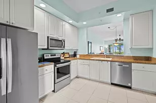 23 Harbour Isle Dr Unit, Fort Pierce, FL 34949 - Photo 13