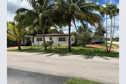 [Address not provided], Lauderdale Lakes, FL 33319 - Photo 3