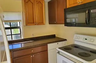 258 Adams Pl, Pahokee, FL 33476 - Photo 5