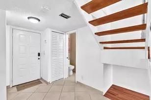 7903 NW 7th Ct, Plantation, FL 33324 - Photo 3