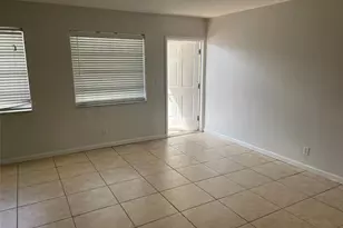 4051 NE 13th Ave, Oakland Park, FL 33334 - Photo 5