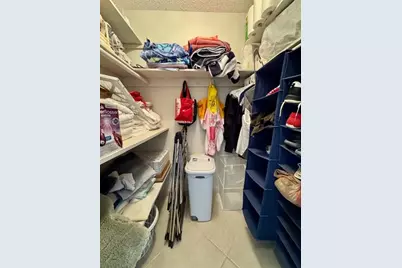 1000 NE 14, Unit #410, Hallandale Beach, FL 33009 - Photo 7