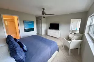 1000 NE 14 Unit, Hallandale Beach, FL 33009 - Photo 5